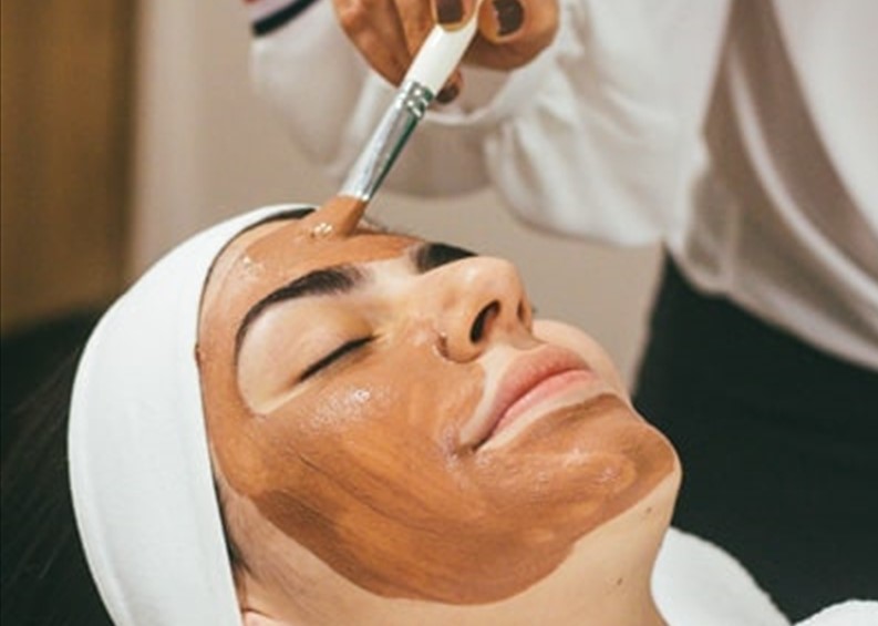 WHAT EVER IT IS YOUR BEAUTY, SPA OR SKIN CARE & TREATMENT NEED MAYBE, WE ARE HERE TO MEET THEM FOR YOU.